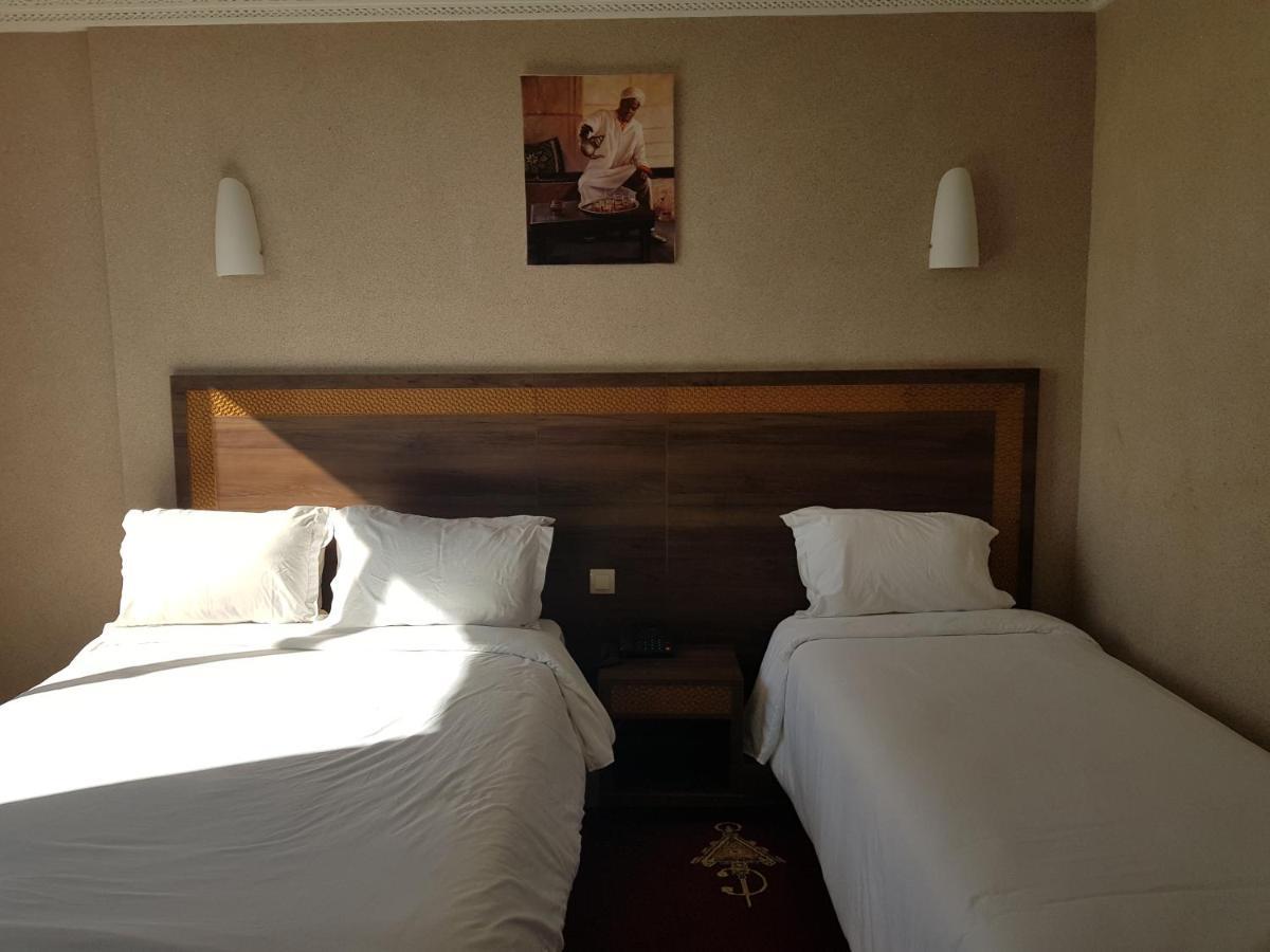 Hotel al Madina Safi Exterior foto