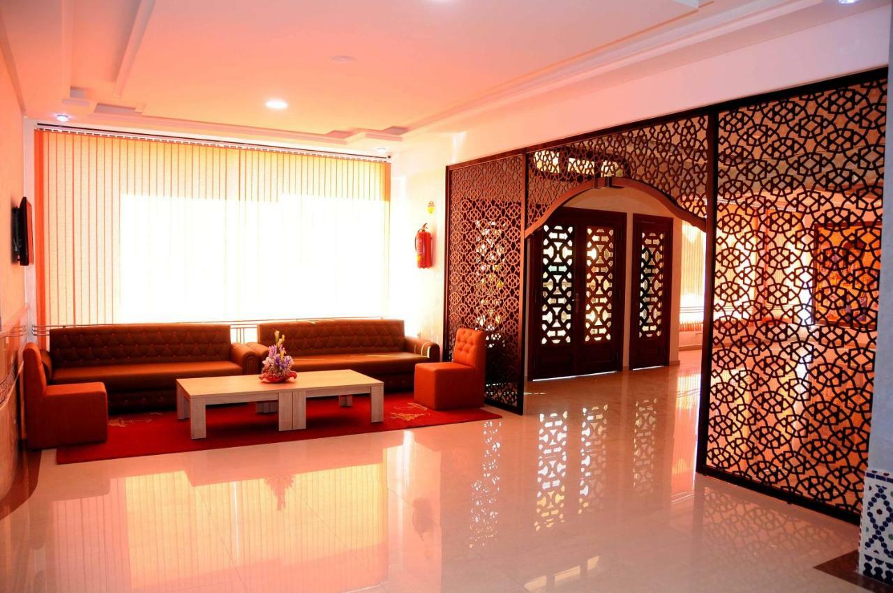 Hotel al Madina Safi Exterior foto