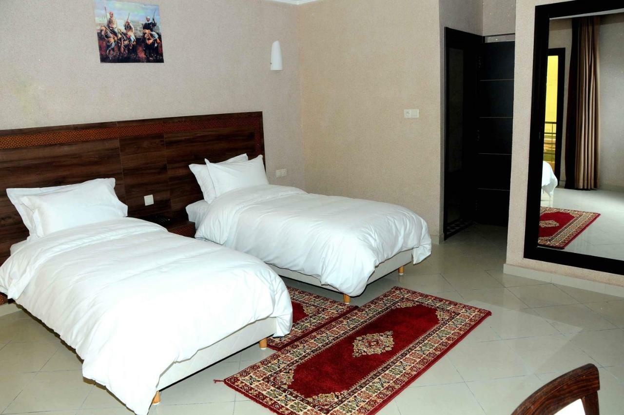 Hotel al Madina Safi Exterior foto